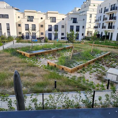 Superbe Appartement A 3Min A Pieds De La Gare Chessy Kültér fotó
