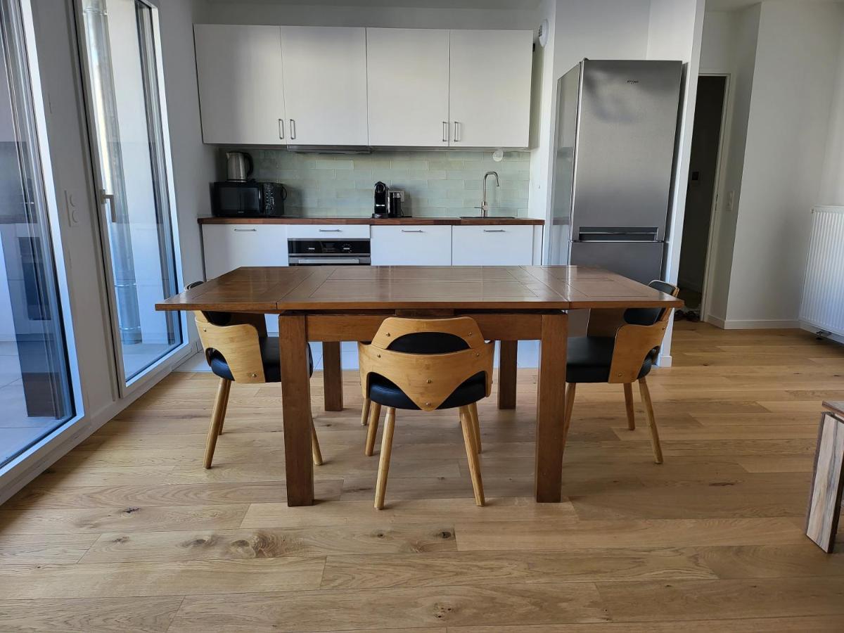 Superbe Appartement A 3Min A Pieds De La Gare Chessy Kültér fotó